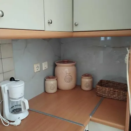 22 La Maisonette Apartament *