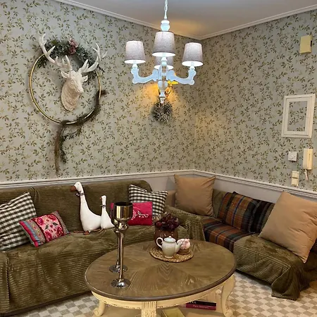 22 La Maisonette Apartament Karpenísion