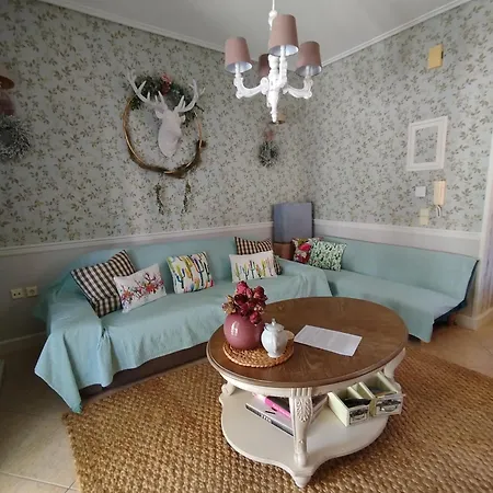 22 La Maisonette * Karpenísion