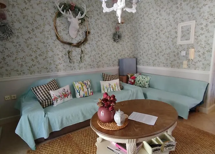 22 La Maisonette * Karpenísion